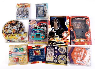 Lot 254 - A collection of Doctor Who games, toys and sets