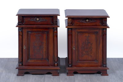 Lot 49 - A pair of reproduction mahogany bedside cabinets