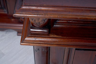Lot 49 - A pair of reproduction mahogany bedside cabinets