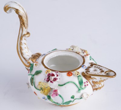 Lot 433 - A group of encrusted porcelain including Derby