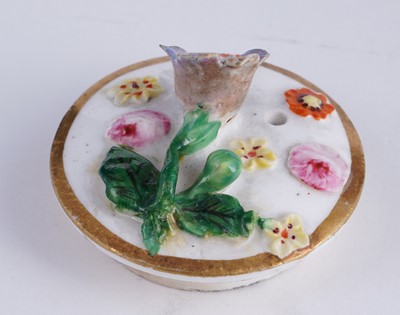 Lot 433 - A group of encrusted porcelain including Derby