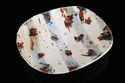 Lot 34 - A John Maltby dish
