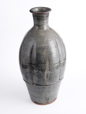 Lot 36 - A Jim Malone studio pottery vase