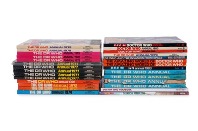 Lot 285 - A collection of Doctor Who Annuals