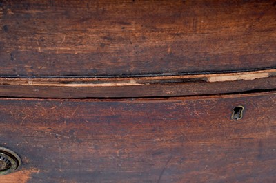 Lot 52 - A George III bowfront mahogany chest of drawers