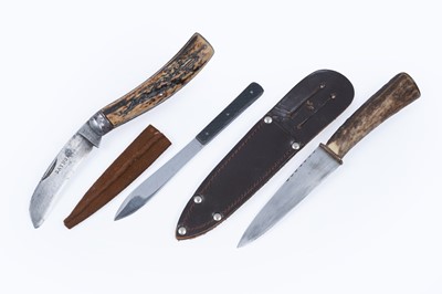 Lot 494 - Three knives