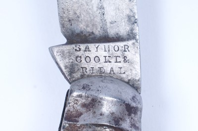 Lot 494 - Three knives