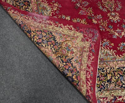 Lot 81 - A large modern Kashan-style carpet