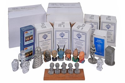 Lot 260 - A collection of Doctor Who figurines