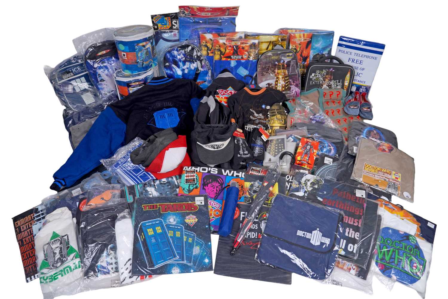 Lot 258 - A collection of Dr Who clothing