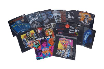 Lot 258 - A collection of Dr Who clothing