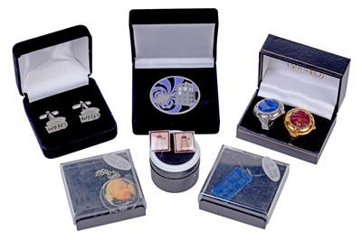 Lot 256 - A collection of Doctor Who cufflinks, keyrings, wallets, watches, and others