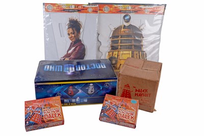 Lot 240 - A collection of Doctor Who Dalek toys and collectables
