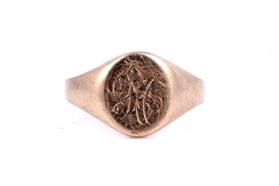 Lot 6 - A Victorian 18ct gold signet ring