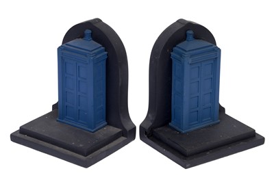 Lot 266 - A Doctor Who Tardis DVD cabinet; and other Tardis collectables