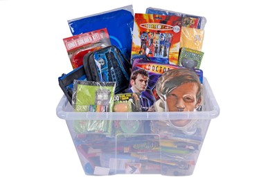 Lot 219 - A large collection of Doctor Who items