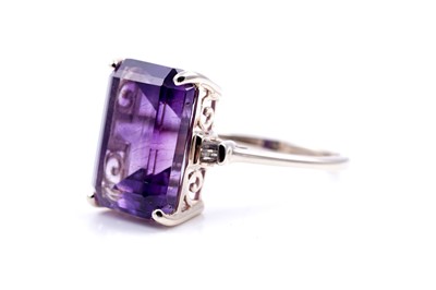 Lot 213 - A contemporary amethyst and diamond ring