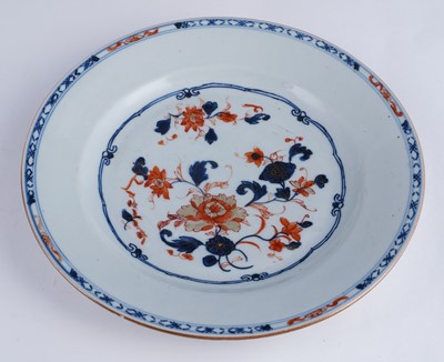 Lot 339 - Chinese export plates