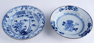 Lot 339 - Chinese export plates