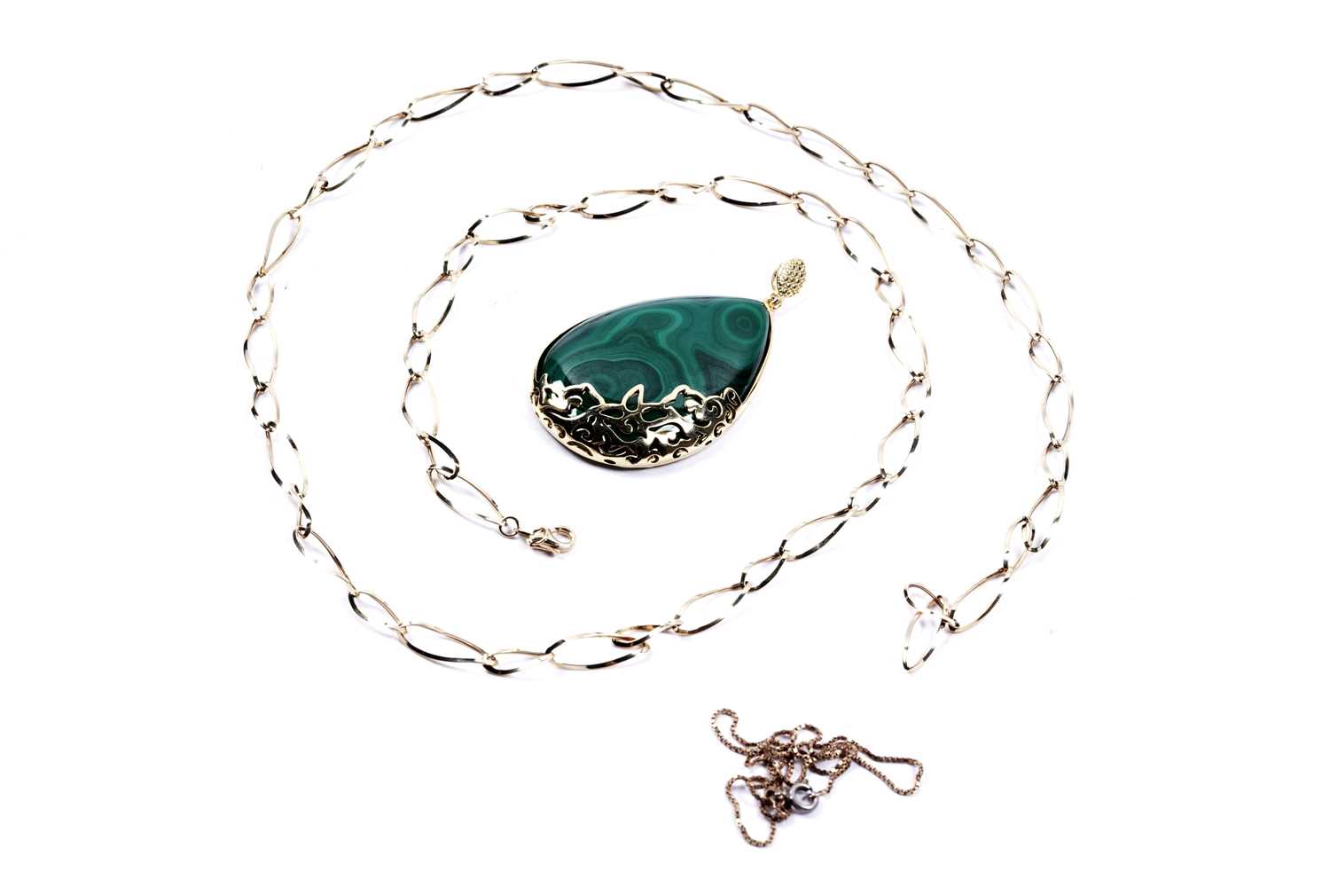 Lot 55 - Contemporary gold necklaces and a Gemporia malachite pendant