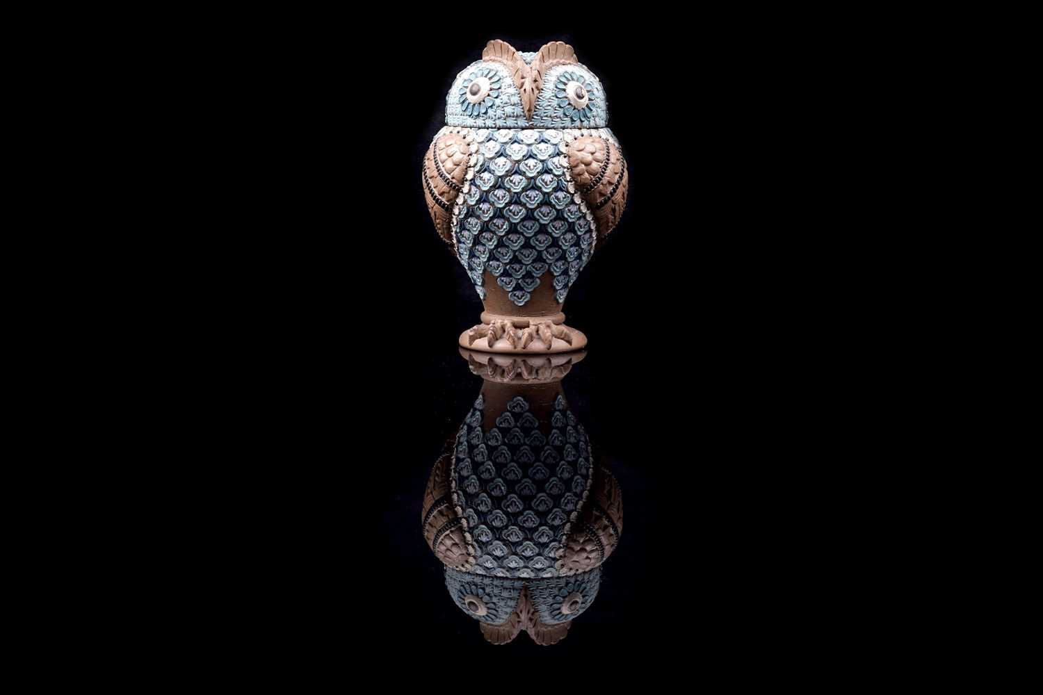Lot 443 - A Doulton Lambeth Silicon-Ware owl jar and cover
