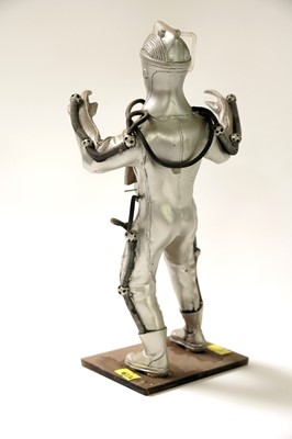 Lot 250 - A Tomb of the Cybermen statuette