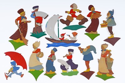 Lot 470 - A collection of 1940’s child wall decals