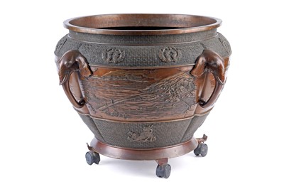 Lot 364 - A large Japanese bronze jardiniere