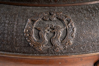 Lot 364 - A large Japanese bronze jardiniere