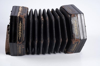 Lot 8 - A Jeffries 32 button Anglo concertina