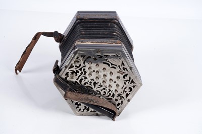 Lot 8 - A Jeffries 32 button Anglo concertina