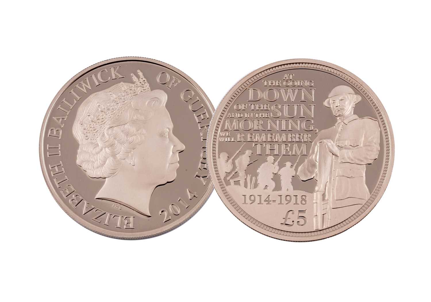 Lot 54 - Elizabeth II 22ct gold The Centenary of the First World War Five-Pound Coin