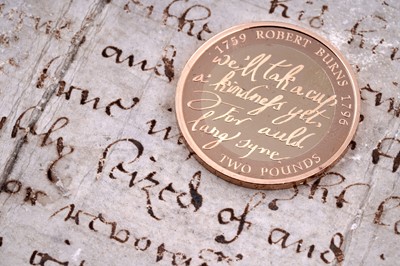 Lot 58 - Royal Mint Elizabeth II 22ct gold Robert Burns Two-Pound Proof Coin
