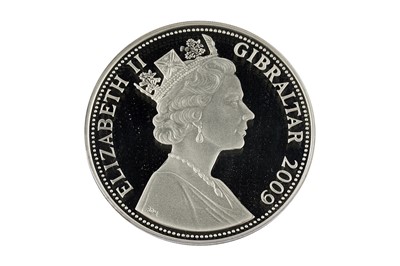 Lot 60 - Westminster Elizabeth II 18ct gold Henry VIII Ten-Pound Coin