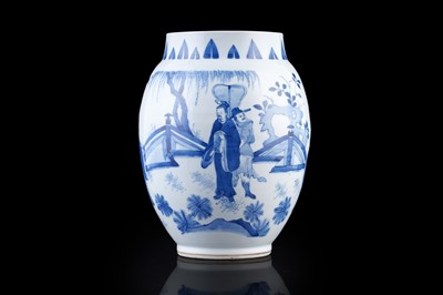 Lot 320 - A Chinese blue and white jar