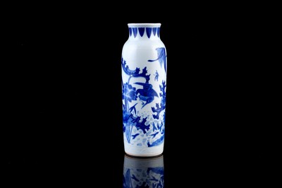 Lot 324 - A Chinese transitional-style vase
