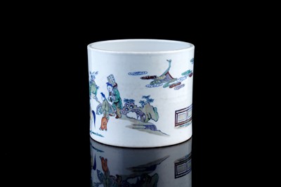 Lot 327 - A Doucai brush pot