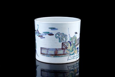 Lot 327 - A Doucai brush pot