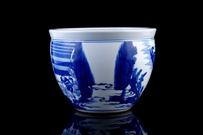 Lot 329 - A Chinese blue and white jardiniere