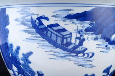Lot 329 - A Chinese blue and white jardiniere