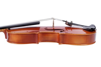 Lot 52 - A Roderich Paesold viola and bow