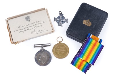 Lot 485 - A pair of first world war general service medals