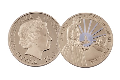 Lot 75 - Westminster Queen Elizabeth II 22ct gold 100 Year Anniversary of Florence Nightingale Proof Crown