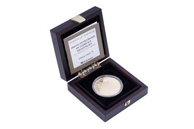 Lot 75 - Westminster Queen Elizabeth II 22ct gold 100 Year Anniversary of Florence Nightingale Proof Crown