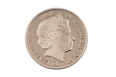 Lot 75 - Westminster Queen Elizabeth II 22ct gold 100 Year Anniversary of Florence Nightingale Proof Crown