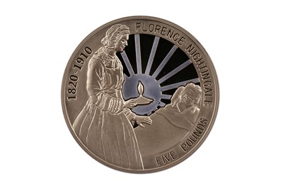 Lot 75 - Westminster Queen Elizabeth II 22ct gold 100 Year Anniversary of Florence Nightingale Proof Crown
