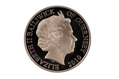 Lot 75 - Westminster Queen Elizabeth II 22ct gold 100 Year Anniversary of Florence Nightingale Proof Crown