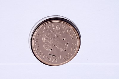 Lot 86 - Westminster Queen Elizabeth II 22t gold Sovereign Presentation Cover