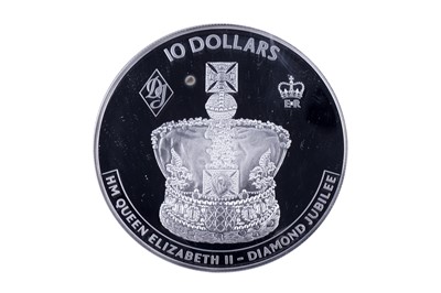 Lot 92 - Westminster Queen Elizabeth II silver Diamond Jubilee Proof Three-Coin Set
