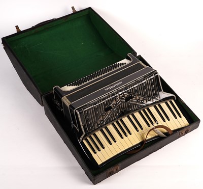 Lot 1 - A Crucianelli piano accordion